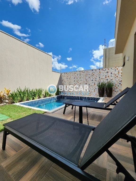 Casa à venda com 3 quartos, 3 suítes, 2 vagas e 239m² no Sim, Feira de Santana (BA) — foto 9 de 20