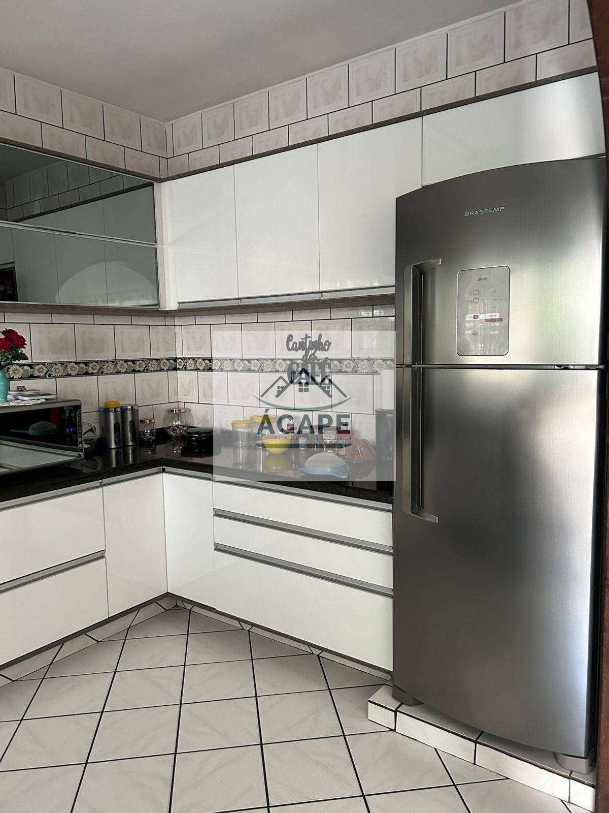Casa à venda com 3 quartos, 1 suíte, 2 vagas e 170m² no Jardim Capao Redondo, São Paulo (SP) — foto 14 de 30