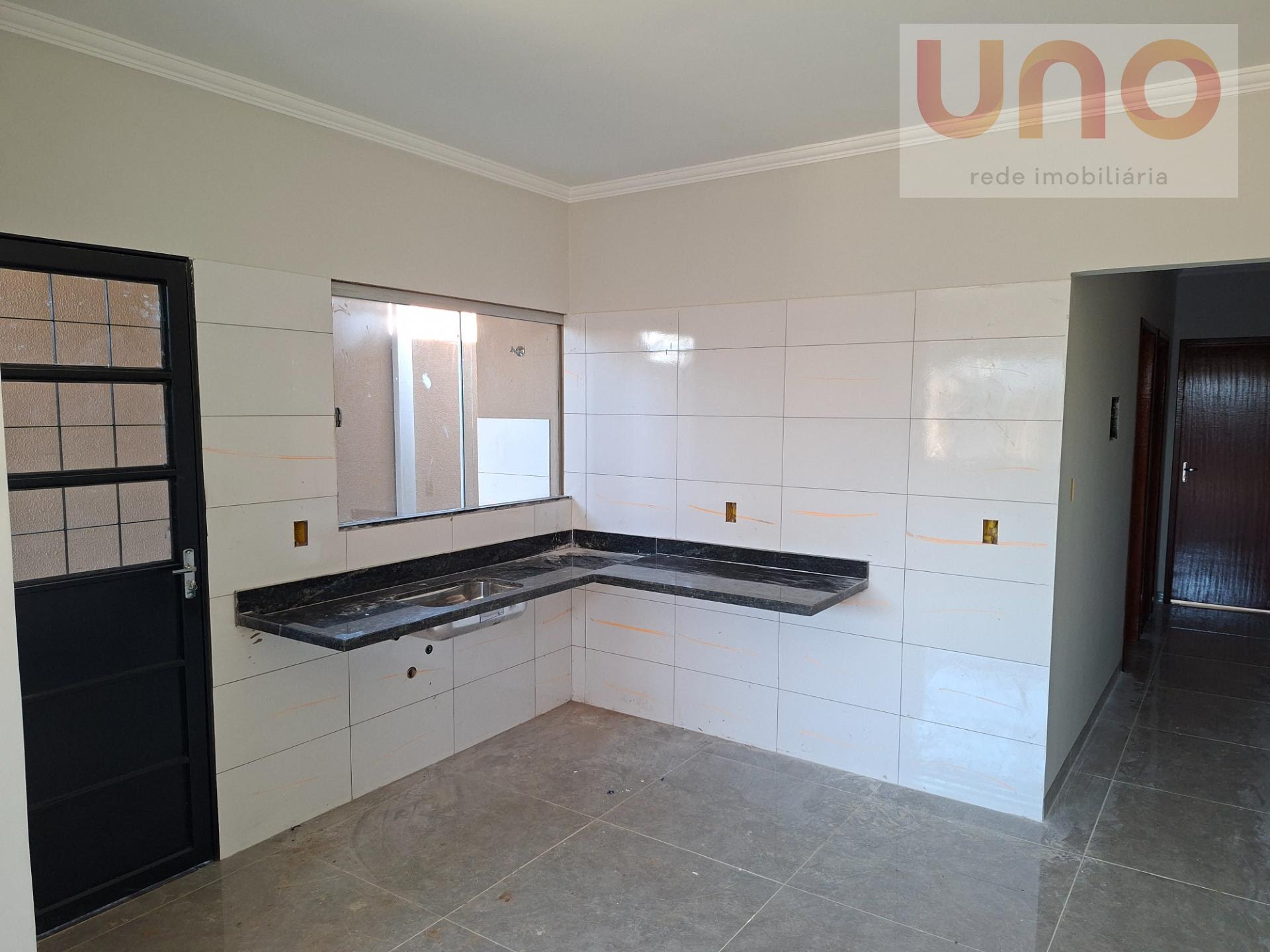 Casa à venda com 2 quartos, 1 banheiro, 1 vaga e 58m² no Jardim São Conrado, Campo Grande (MS) — foto 3 de 15