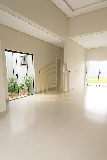 Sobrado Invertido em Interlagos, Cascavel | 89m² à venda