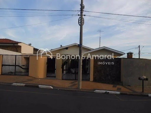 Casa, 3 quartos, 248 m² - Foto 1