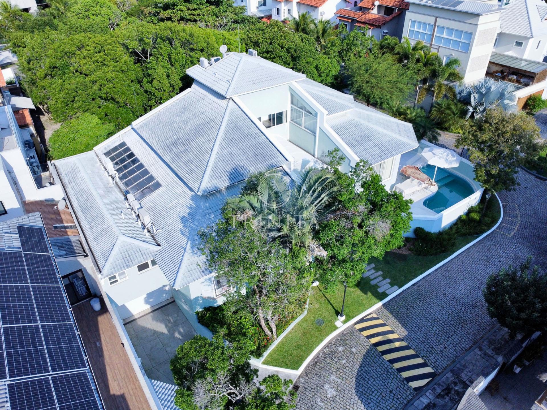 Casa à venda condomínio Jardim Nova Barra
