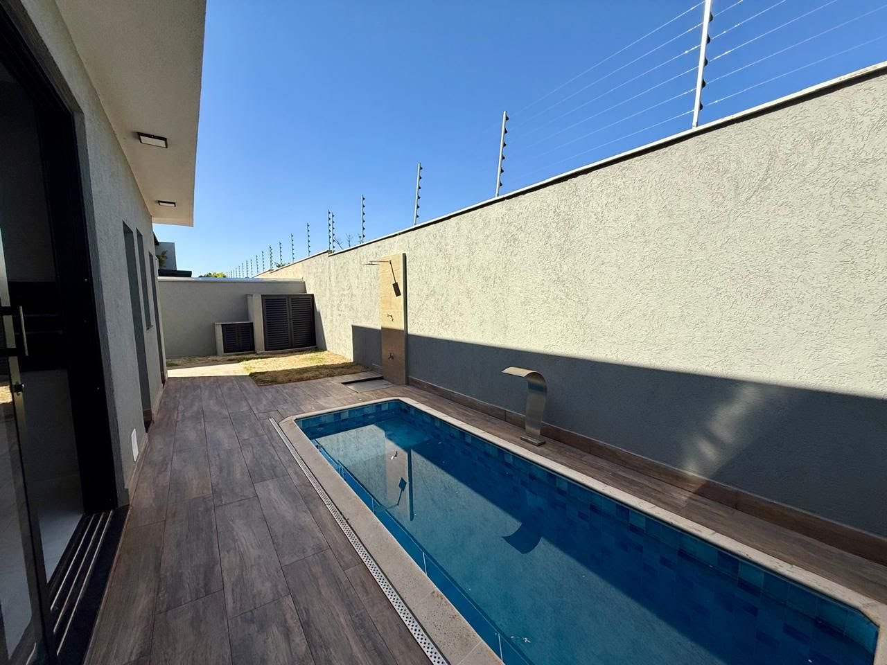 Casa à venda com 3 quartos, 3 suítes, 4 vagas e 160m² no Residencial Jatobá, Ribeirão Preto (SP) — foto 4 de 28