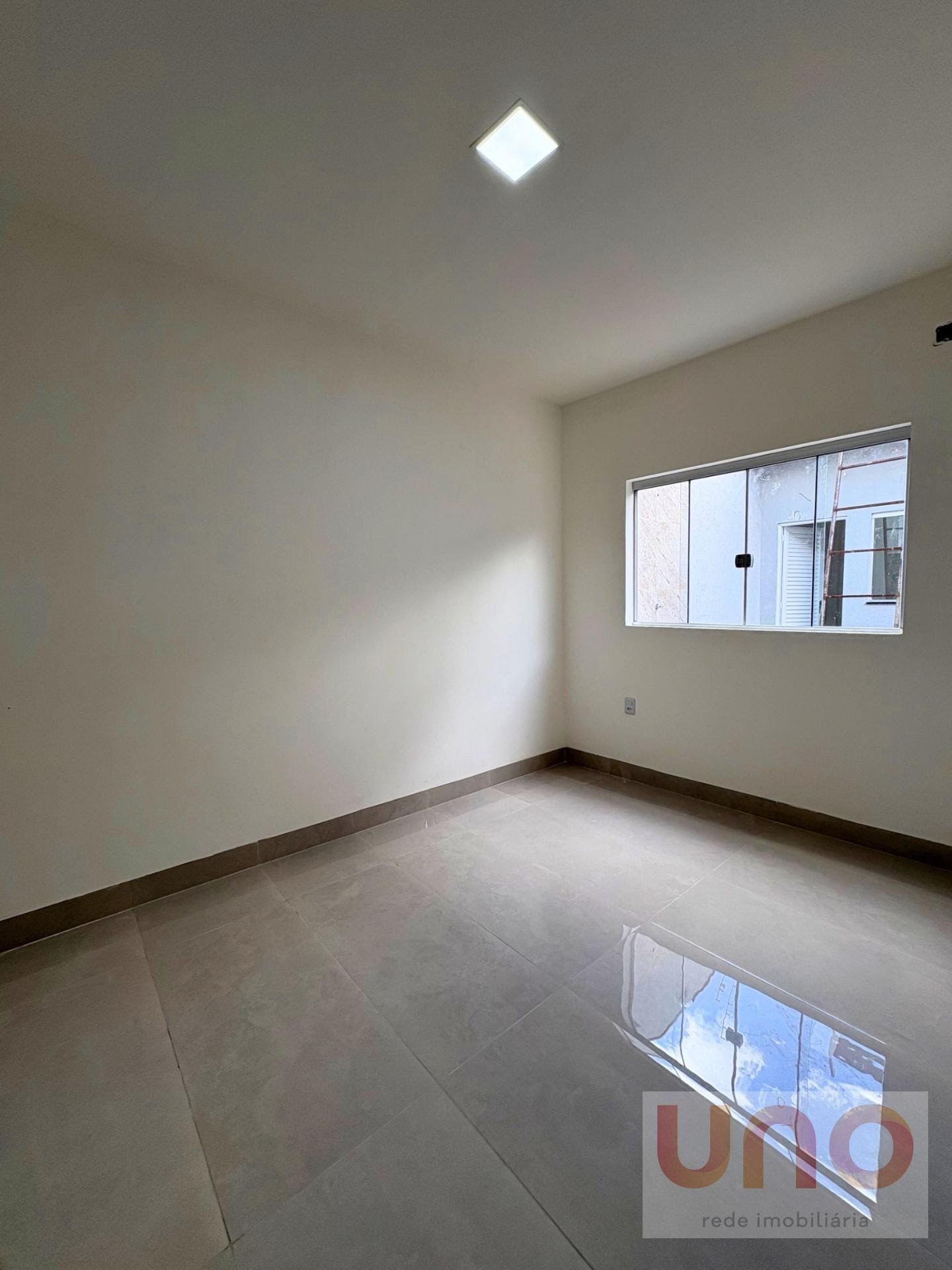 Casa à venda com 4 quartos, 1 suíte, 2 vagas e 210m² no Vila Alba, Campo Grande (MS) — foto 12 de 20