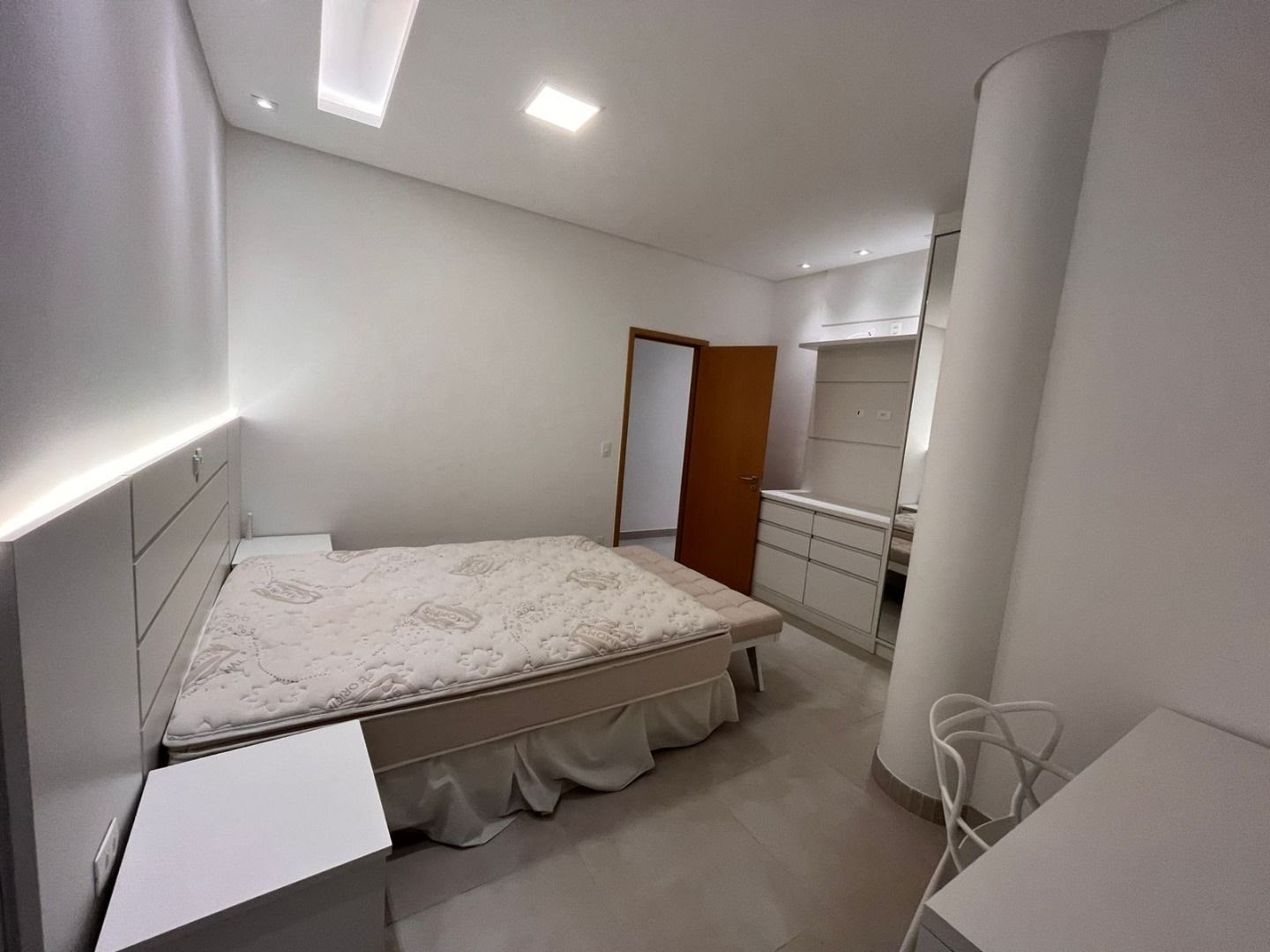 Cobertura à venda com 3 quartos, 3 banheiros, 3 vagas e 180m² no Praia Grande, Ubatuba (SP) — foto 13 de 18