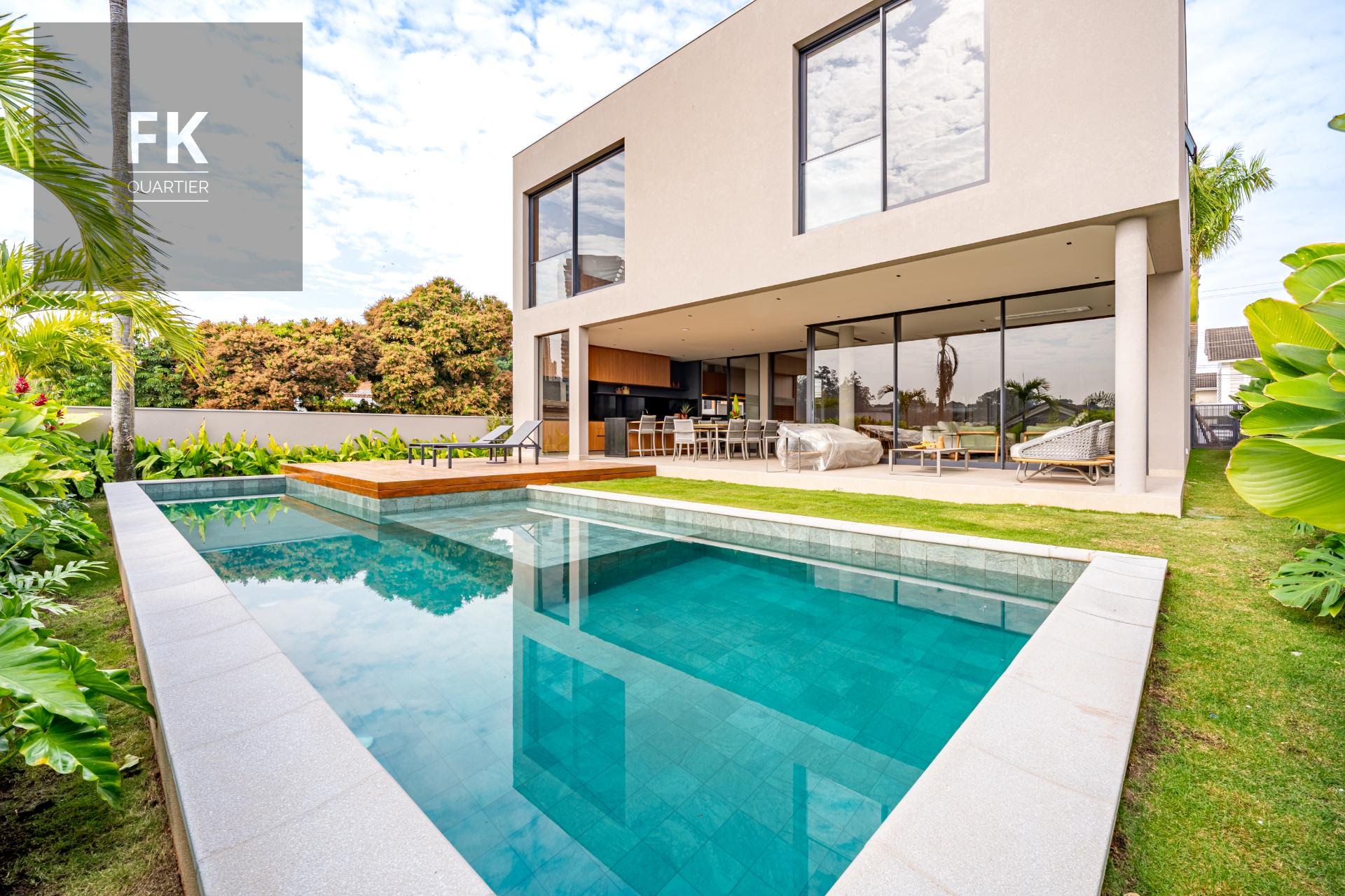 Casa à venda com 4 quartos, 4 suítes, 3 vagas e 535m² no Alphaville Residencial Dois, Barueri (SP) — foto 21 de 30