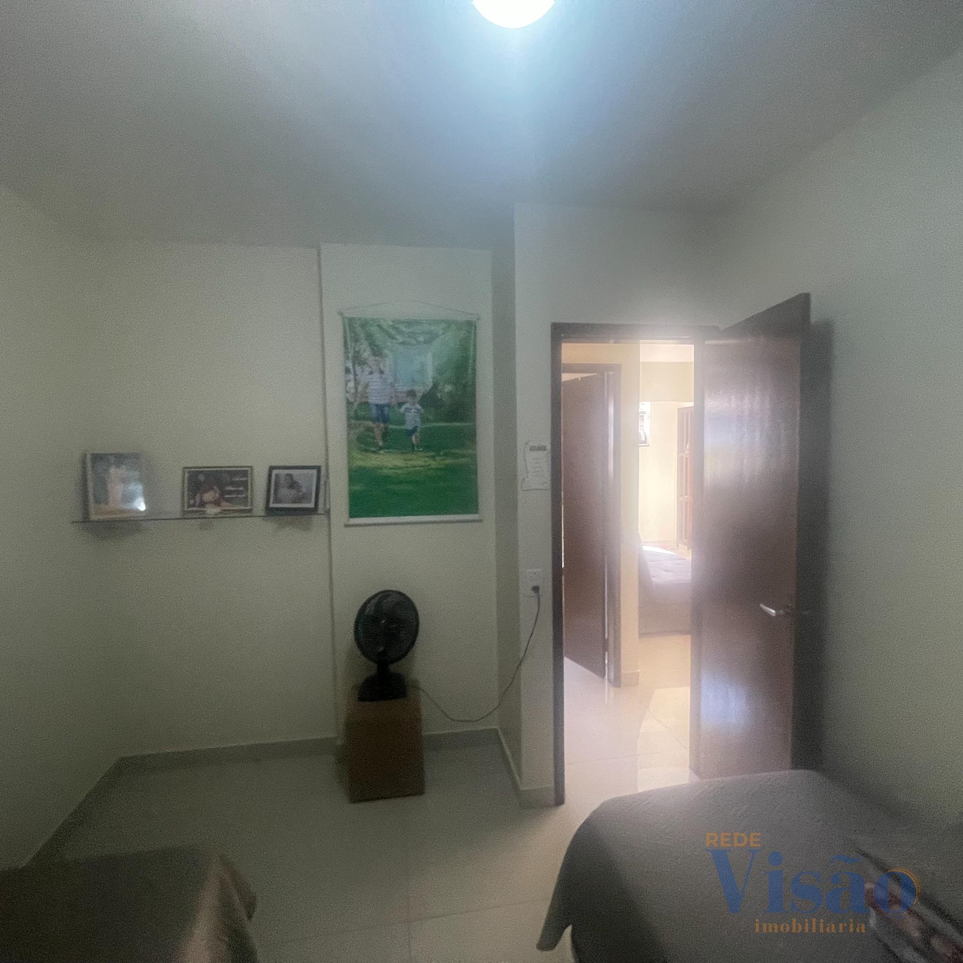 Casa à venda com 3 quartos, 1 suíte, 2 vagas e 150m² no Bairro Vila Mariana, Paracatu (MG) — foto 14 de 27