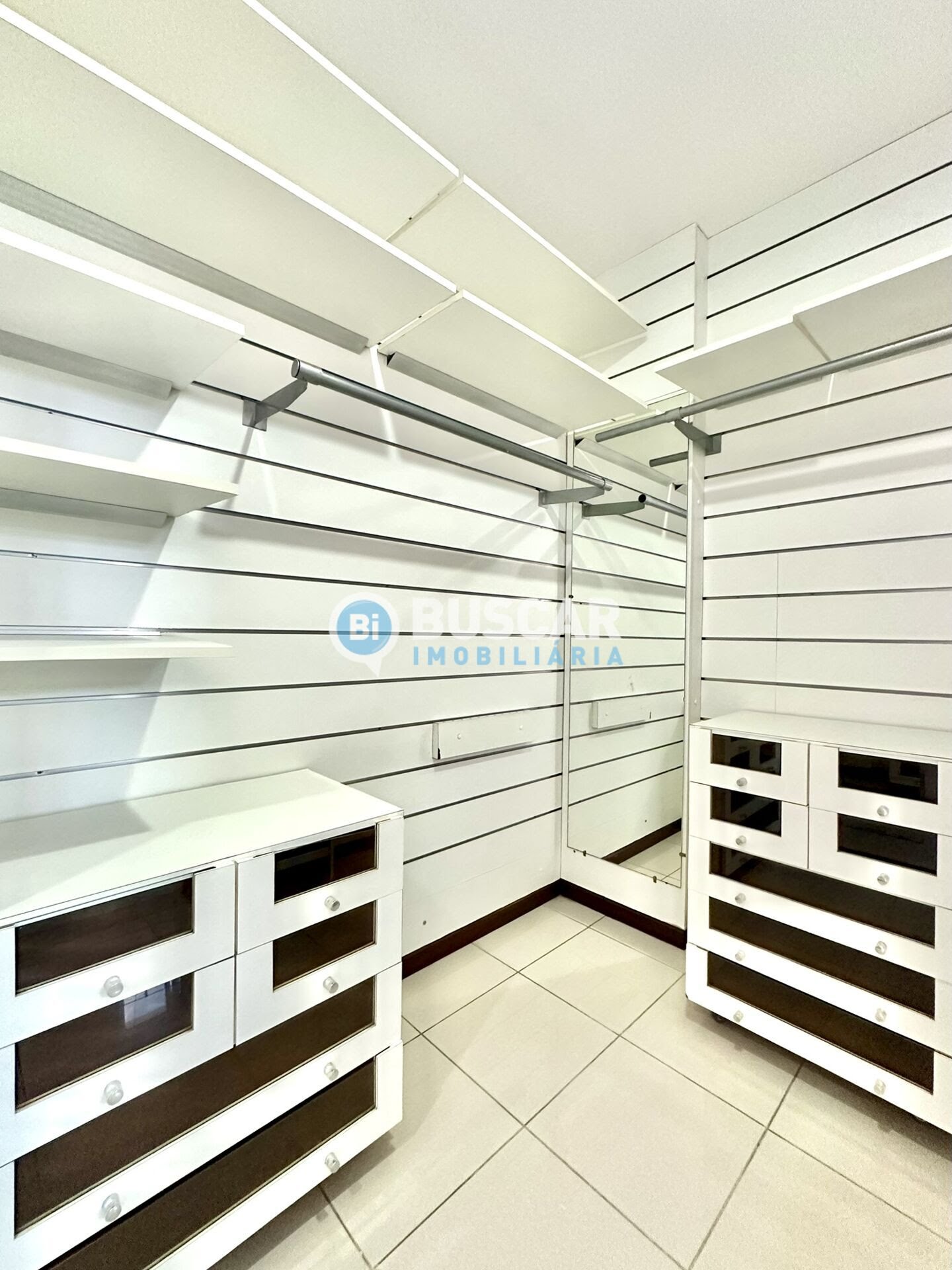 Apartamento à venda com 4 quartos, 3 suítes, 2 vagas e 167m² no Capuchinhos, Feira de Santana (BA) — foto 6 de 30