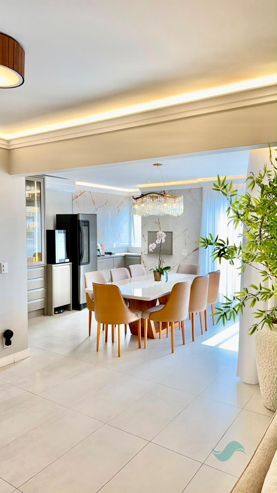 Cobertura à venda com 4 quartos, 4 banheiros, 2 vagas e 210m² no Jurerê, Florianópolis (SC) — foto 10 de 19