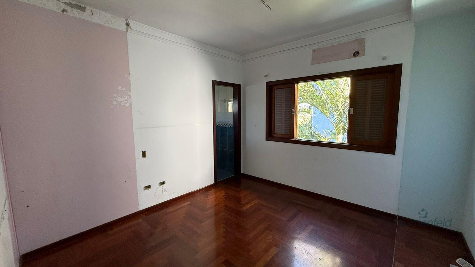 Casa à venda com 5 quartos, 5 suítes, 5 vagas e 520m² no Condominio Arujazinho V, Arujá (SP) — foto 4 de 26