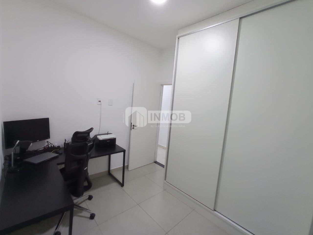 Casa à venda com 3 quartos, 1 suíte, 1 vaga e 105m² no Vila dos Comércios II, Taubaté (SP) — foto 14 de 21