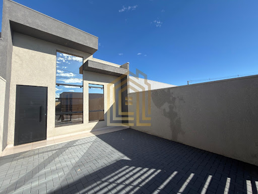 Casa à venda no Florais, Cascavel: 3 quartos, 74m²