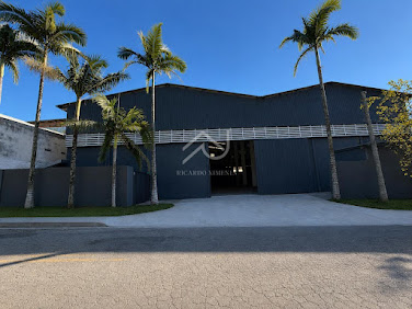 Galpão em Cajamar com 2164,67m² à venda e locação