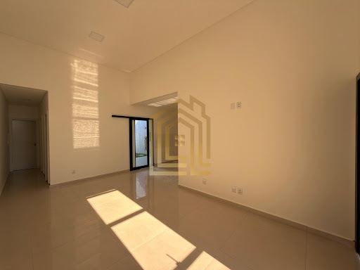 Casa à Venda no bairro Paraíso Tropical, Cascavel – 2 Quartos, 78m²