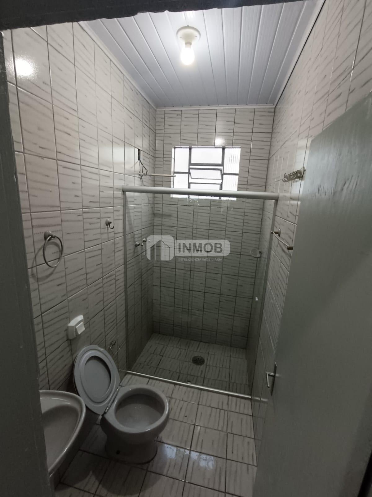 Casa para alugar com 3 quartos, 1 banheiro, 1 vaga e 110m² no Chacara do Visconde, Taubaté (SP) — foto 8 de 10