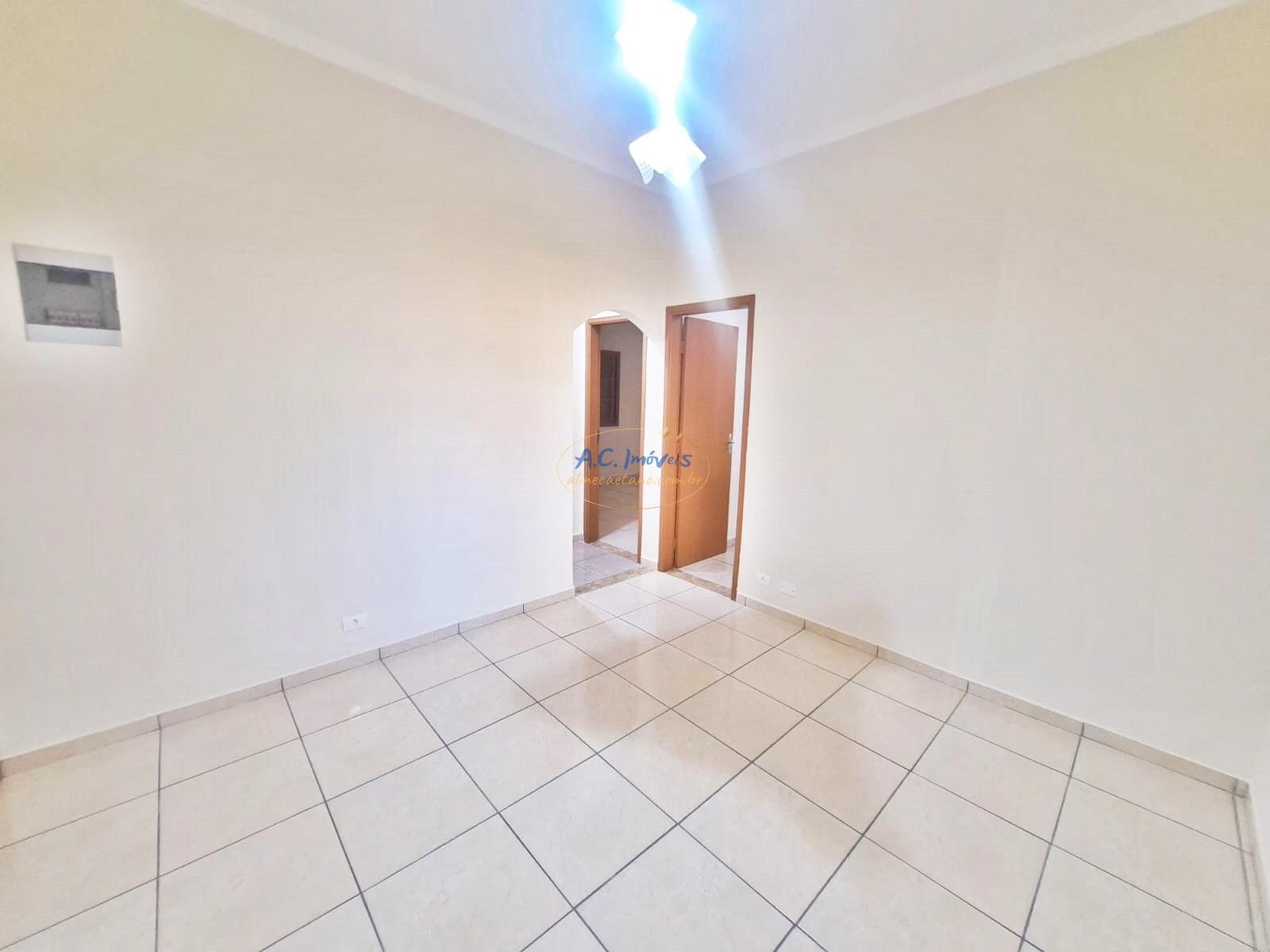 Casa à venda com 2 quartos, 1 banheiro, 3 vagas e 52m² no Aviação, Praia Grande (SP) — foto 7 de 21