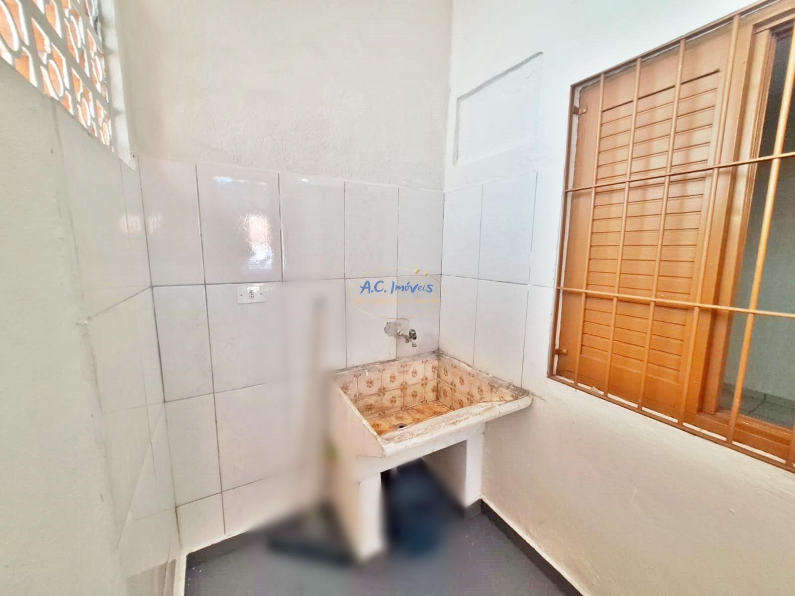 Casa à venda com 2 quartos, 1 banheiro, 3 vagas e 52m² no Aviação, Praia Grande (SP) — foto 20 de 21