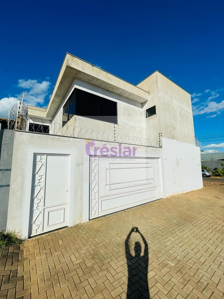 Casa à venda com 3 quartos, 3 suítes, 2 vagas e 215m² no Setsul, Três Lagoas (MS) — foto 2 de 28