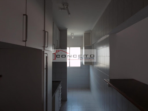 Apartamento em Vila Invernada  -  São Paulo