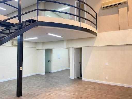 Sala Comercial à Venda ou Locação Rua Vergueiro, Vila Mariana/SP