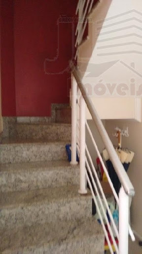 Escada para dormitórios