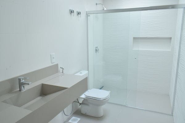 Casa à venda com 3 quartos, 3 suítes, 4 vagas e 420m² no Jurerê Internacional, Florianópolis (SC) — foto 10 de 20