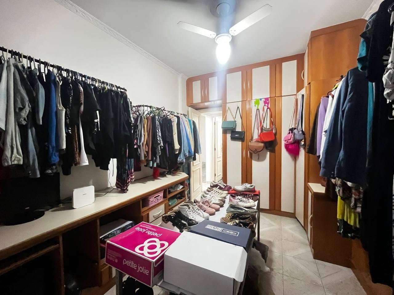 Casa à venda com 8 quartos, 3 suítes, 2 vagas e 457m² no Vila da Penha, Rio de Janeiro (RJ) — foto 28 de 30