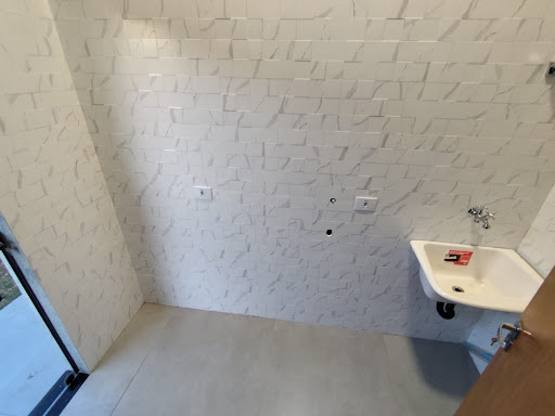 Casa em Universitário  -  Campo Grande