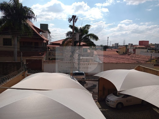 Vista da garagem do apartamento