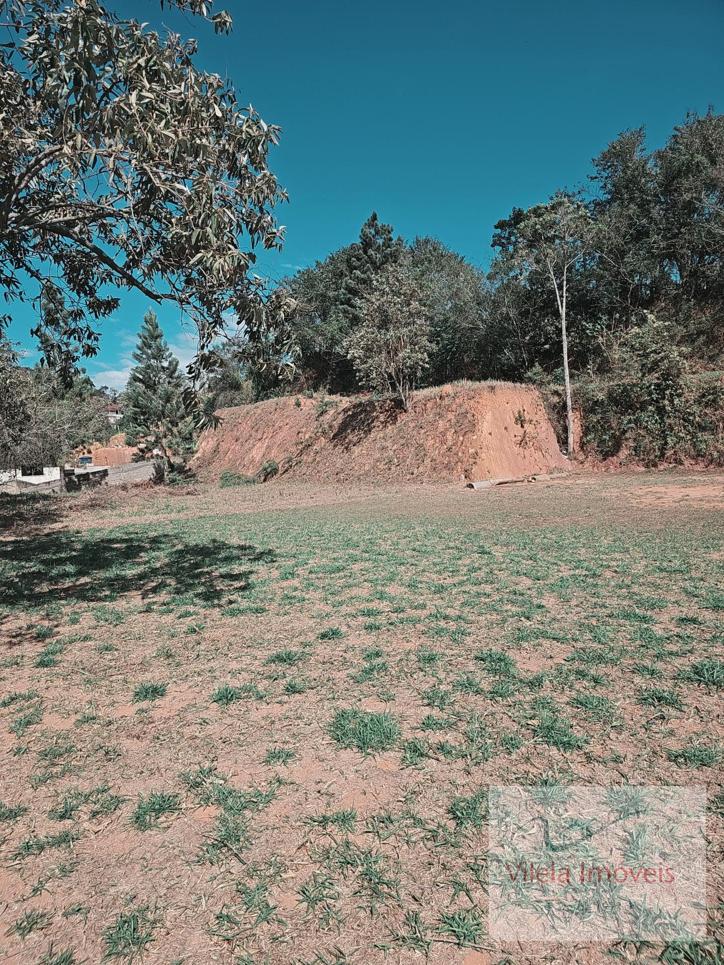 Terraplanagem já preparada para construir