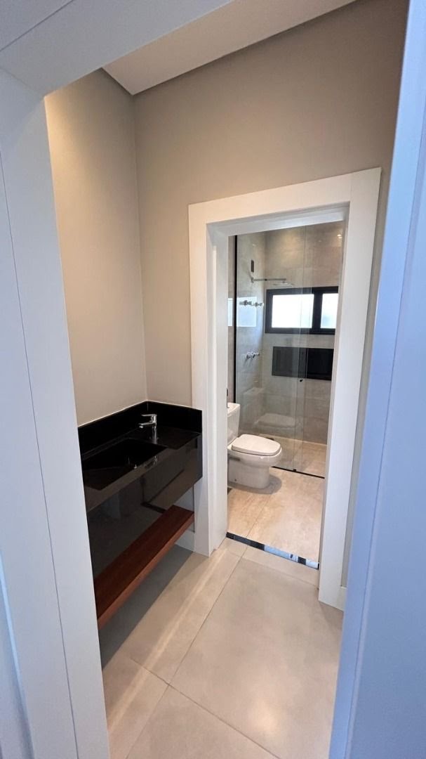 Casa à venda com 3 quartos, 3 suítes, 4 vagas e 285m² no Alphaville Nova Esplanada 3, Votorantim (SP) — foto 4 de 30
