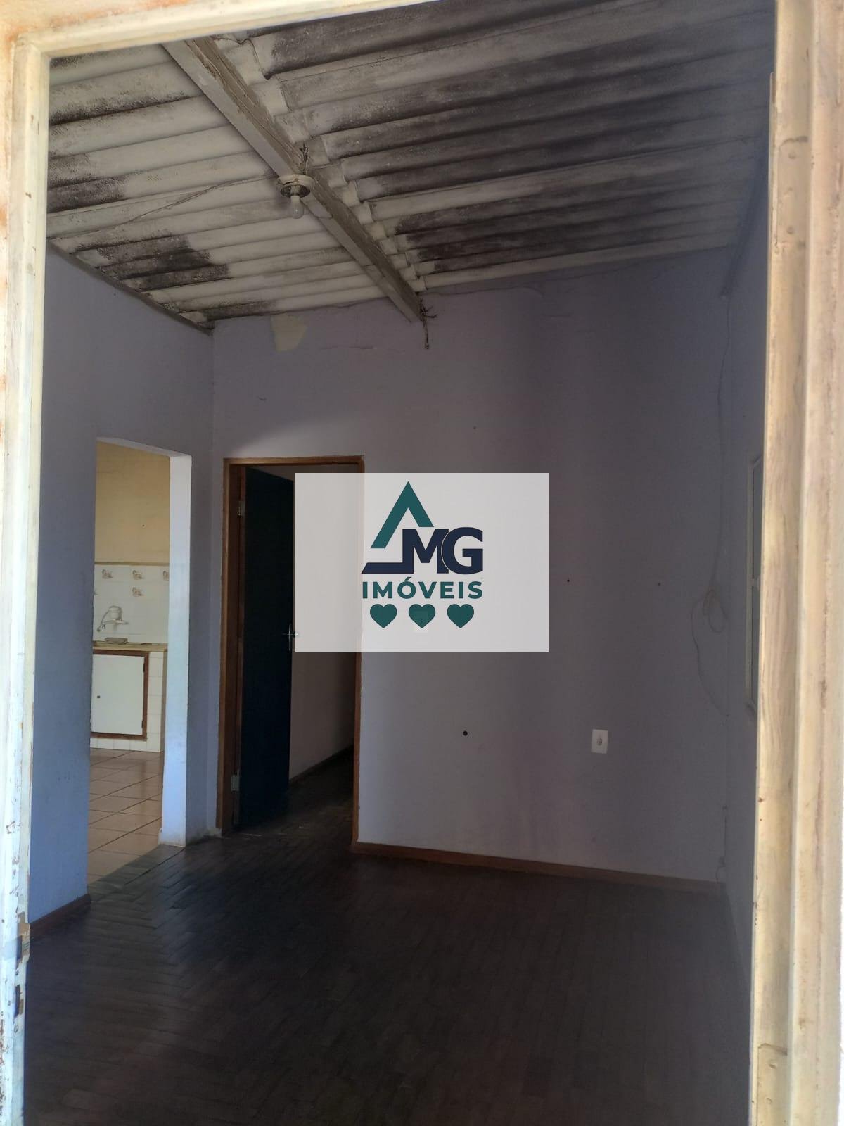 Casa à venda com 4 quartos, 2 banheiros e 2 vagas no Nossa Senhora Aparecida, Três Corações (MG) — foto 10 de 13