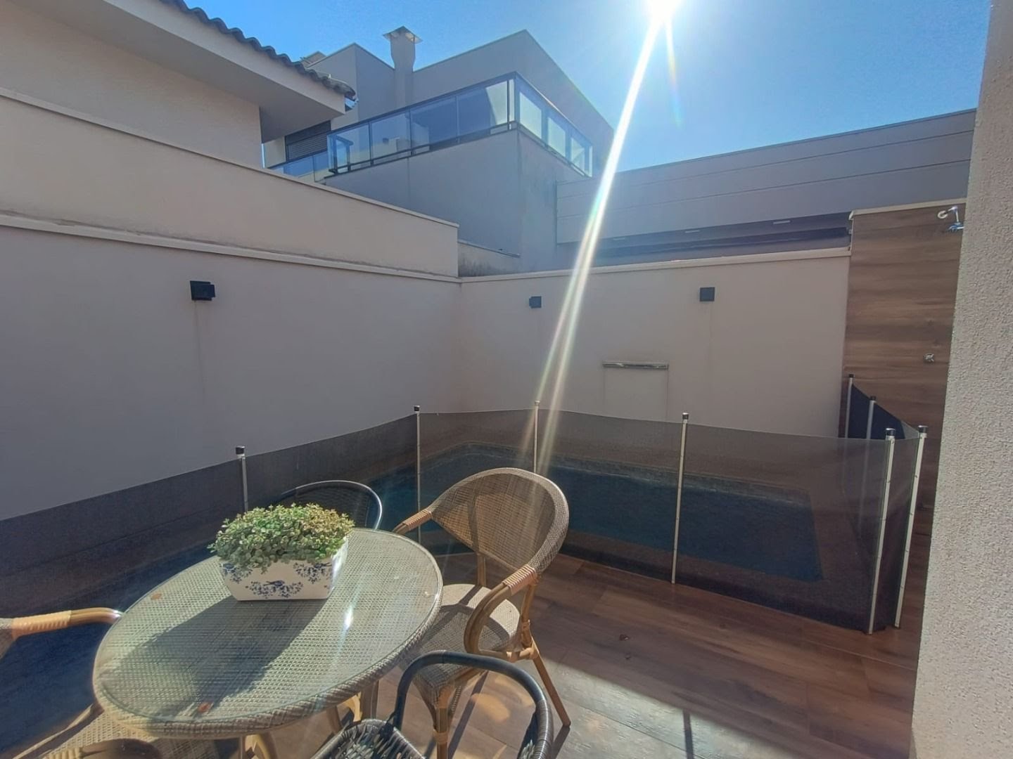 Casa à venda com 3 quartos, 2 banheiros, 4 vagas e 145m² no Recreio das Acacias, Ribeirão Preto — foto principal