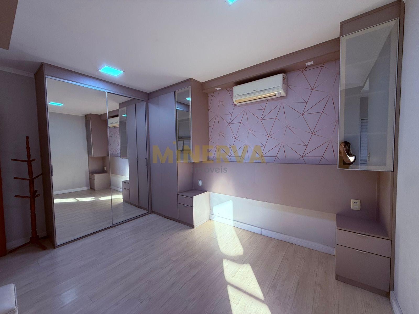 Casa à venda com 3 quartos, 1 suíte, 2 vagas e 240m² no Macedo, Guarulhos (SP) — foto 14 de 26