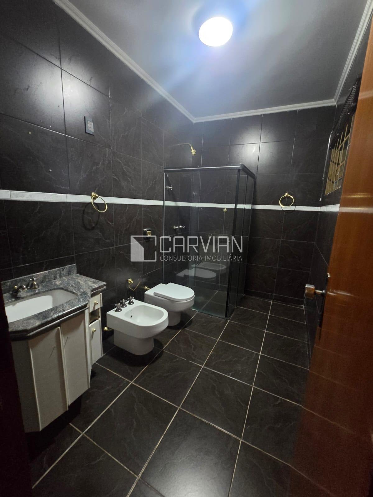 Casa à venda com 4 quartos, 4 suítes, 8 vagas e 676m² no Ribeirânia, Ribeirão Preto (SP) — foto 4 de 30