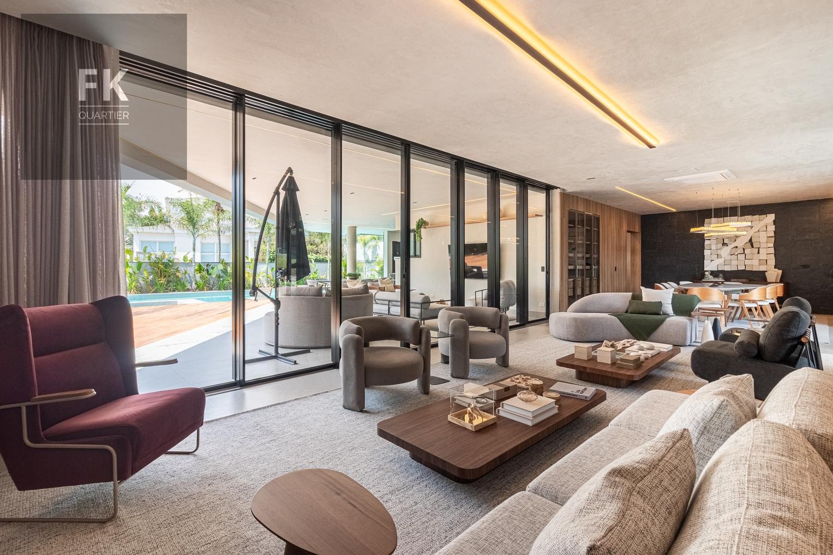 Casa à venda com 4 quartos, 4 suítes, 10 vagas e 1079m² no Alphaville Residencial Zero, Barueri (SP) — foto 2 de 30