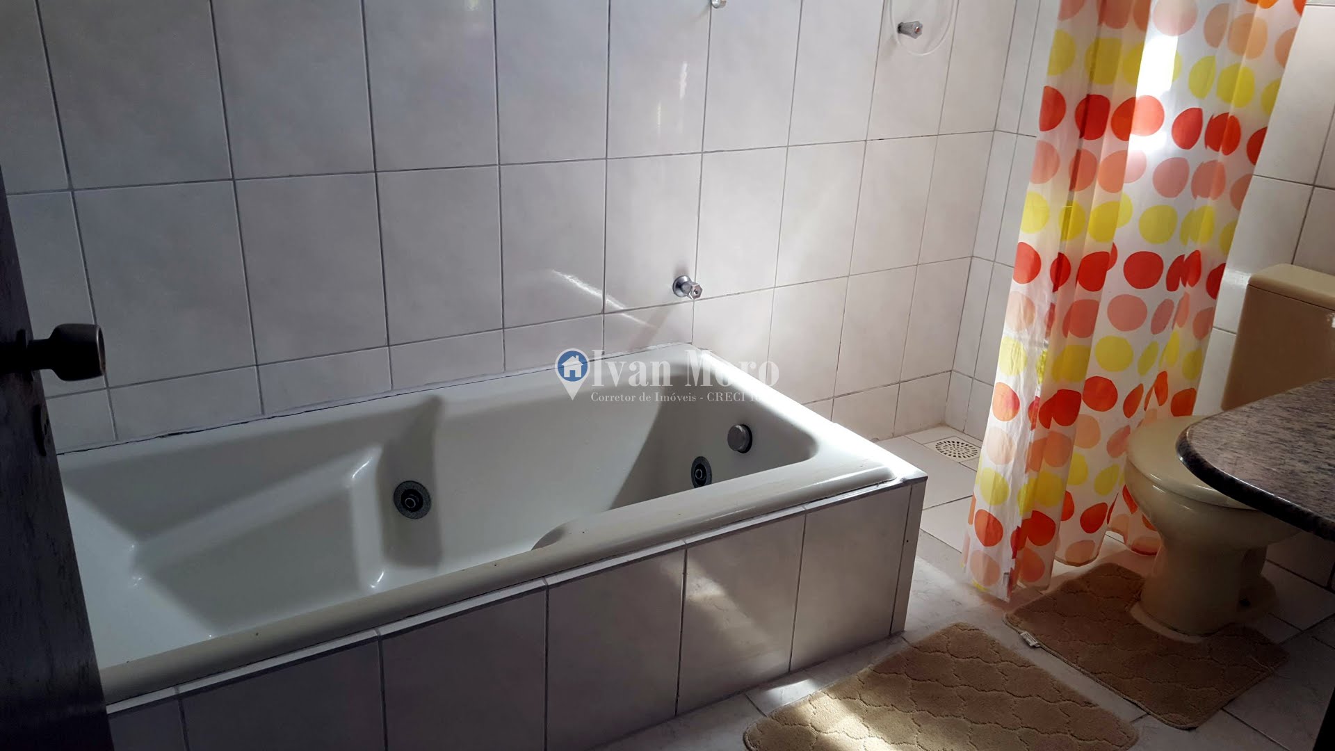 Casa para alugar com 6 quartos, 4 suítes, 4 vagas e 350m² no Daniela, Florianópolis (SC) — foto 18 de 30