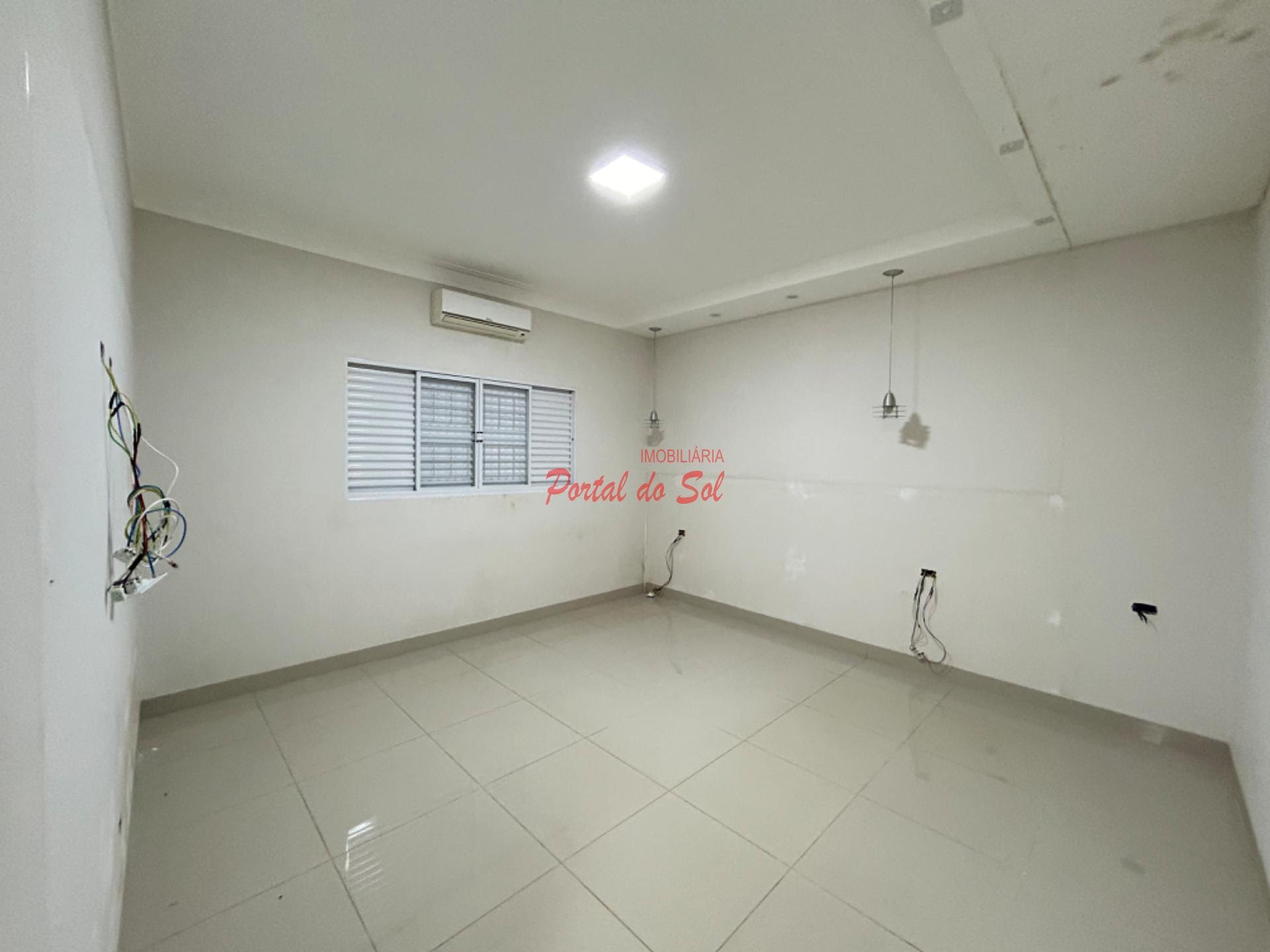 Casa à venda com 3 quartos, 1 suíte, 2 vagas e 217m² no Jardim Tarumãs, Santo Antônio da Platina (PR) — foto 10 de 18