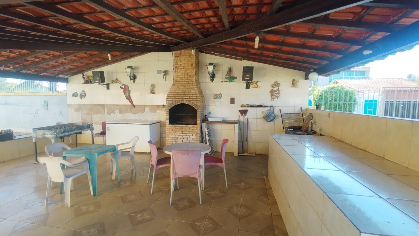 Casa à venda com 4 quartos, 2 suítes, 5 vagas e 1004m² no Extensão do Bosque, Rio das Ostras (RJ) — foto 6 de 8