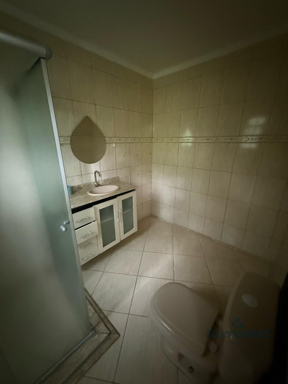 Casa para alugar com 5 quartos, 2 suítes, 4 vagas e 250m² no Vila Arujá, Arujá (SP) — foto 20 de 25