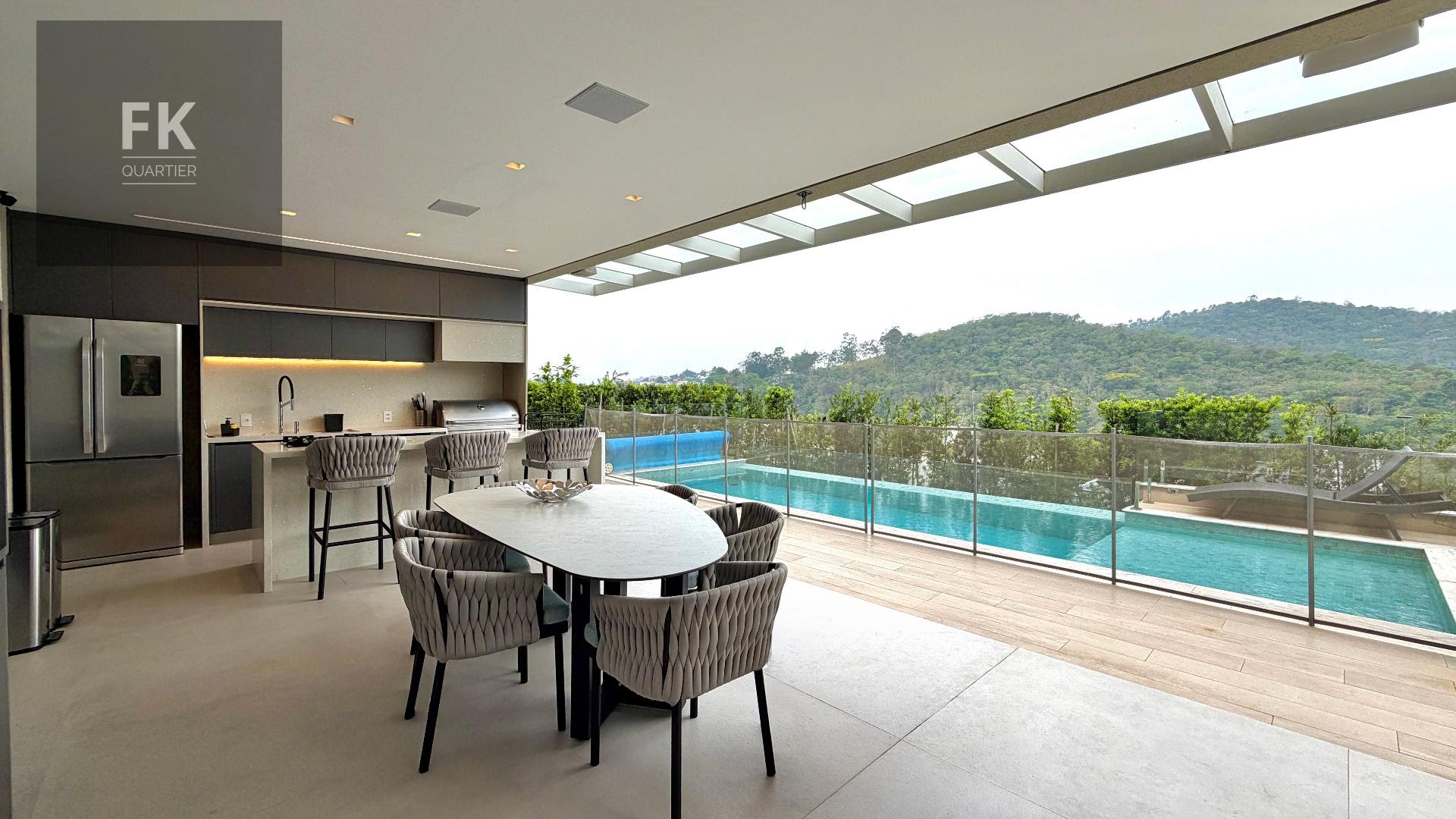 Casa à venda com 4 quartos, 4 suítes, 4 vagas e 410m² no Alphaville, Santana de Parnaíba (SP) — foto 12 de 30