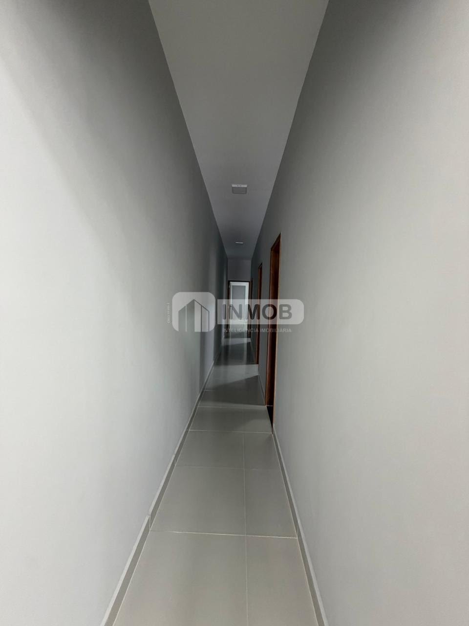 Casa à venda com 3 quartos, 1 suíte, 1 vaga e 96m² no Jardim Columbia, Taubaté (SP) — foto 9 de 27