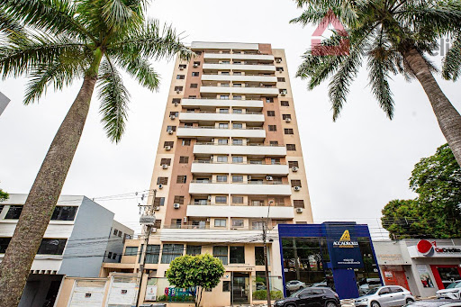 Vista da praça Henio Romagnoli - Zona I
