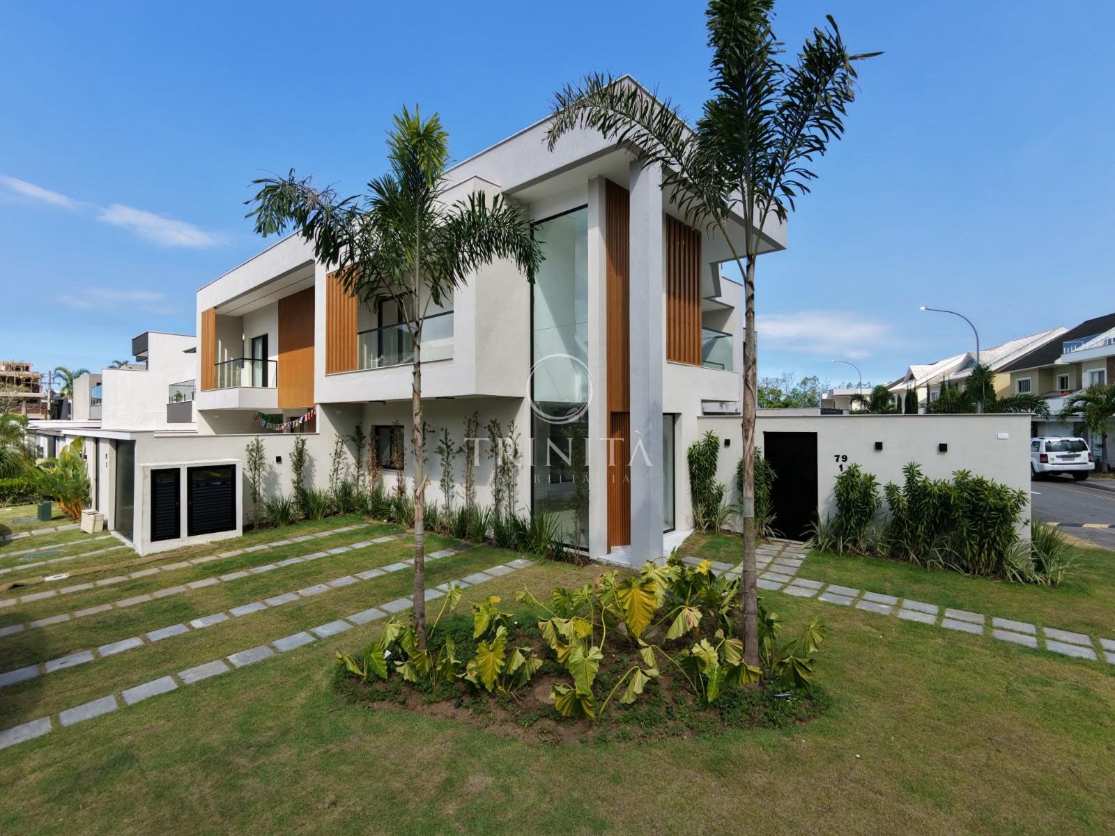 fachada-casa-210m²-dream-garden-vargem-pequena