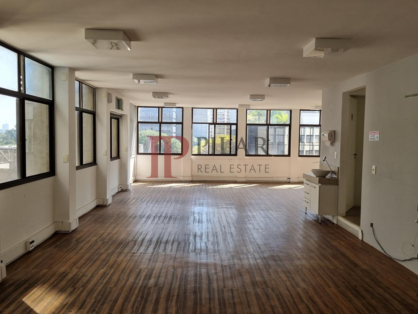 Sala para Venda na Vila Olímpia 