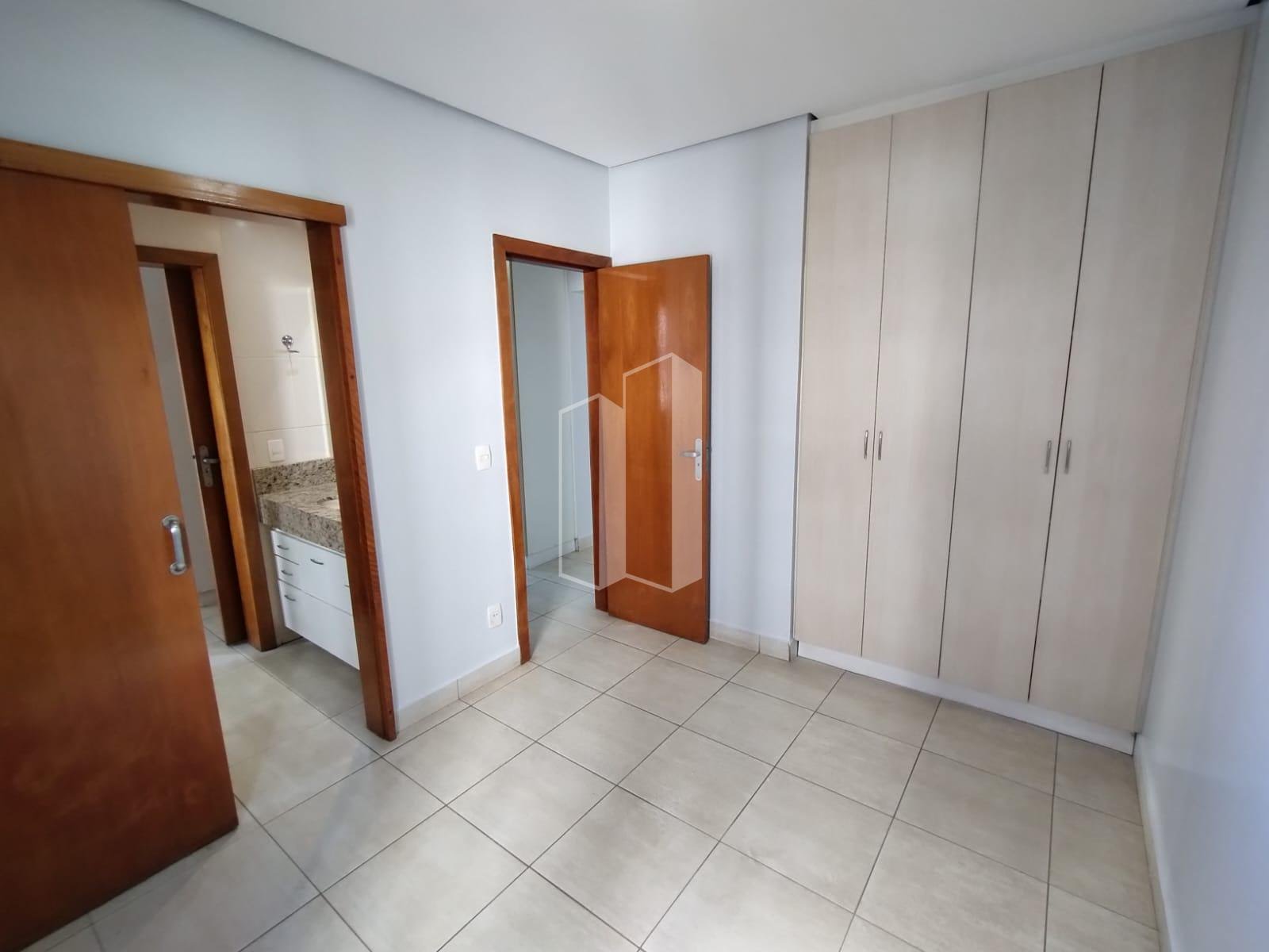Apartamento para alugar com 4 quartos, 4 suítes, 2 vagas e 119m² no Jardim Goiás, Goiânia (GO) — foto 26 de 30