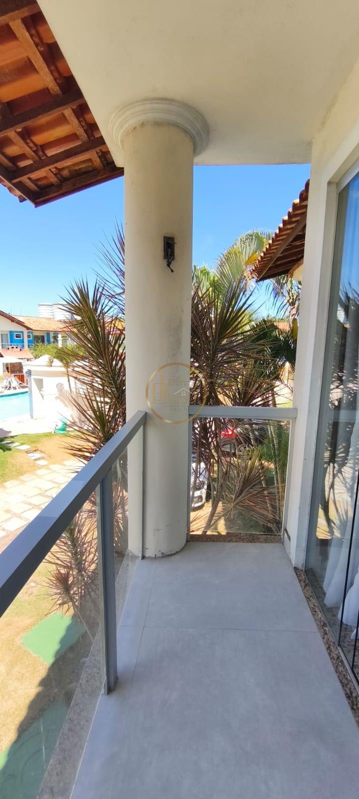 Apartamento à venda com 2 quartos, 2 suítes, 1 vaga e 90m² no Praia de Taperapuã, Porto Seguro (BA) — foto 2 de 17