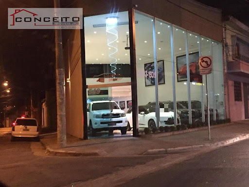 Loja na Av Conselheiro Carrão otima localização 