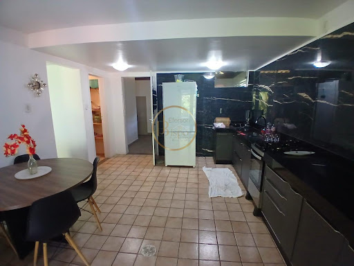 Casa 5 Dormitórios em Campinho, Porto Seguro para Locação