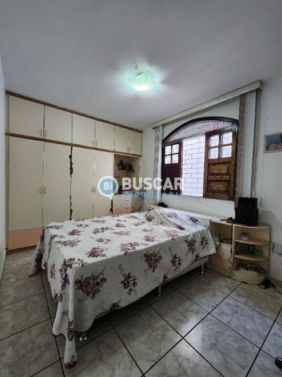 Casa à venda com 3 quartos, 1 suíte, 2 vagas e 242m² no Queimadinha, Feira de Santana (BA) — foto 11 de 16
